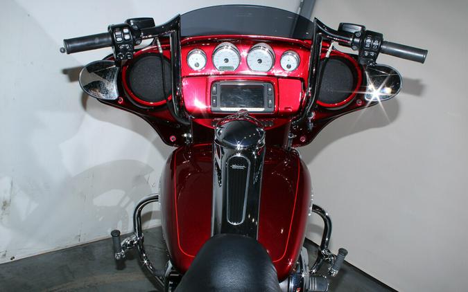 2016 Harley-Davidson Street Glide Special Grand American Touring FLHXS