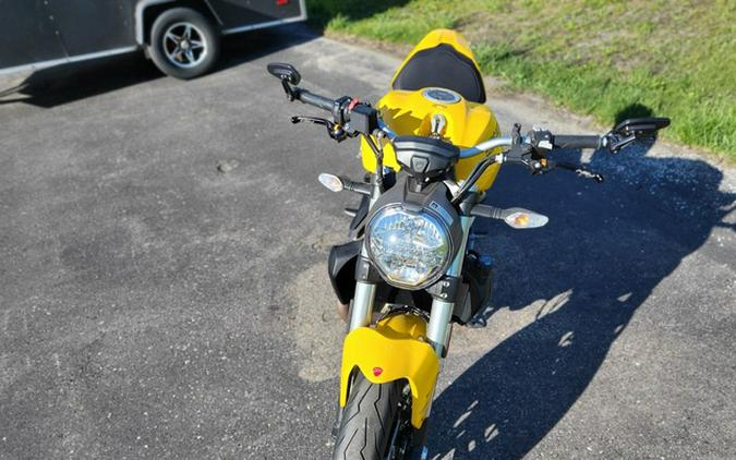 2018 Ducati Monster 821 Yellow