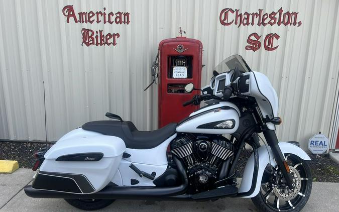 2024 Indian Motorcycle® Chieftain® Dark Horse® Ghost White Metallic Smoke