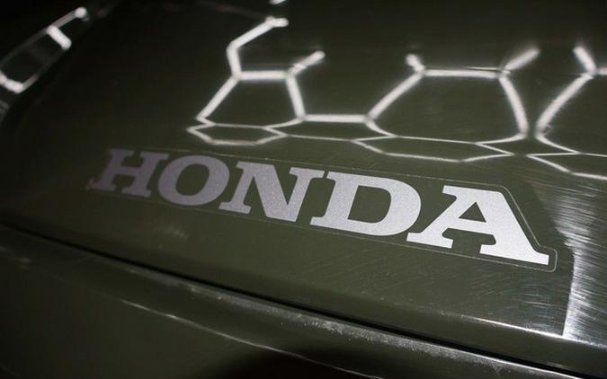 2025 Honda Pioneer 1000-6 Deluxe Crew