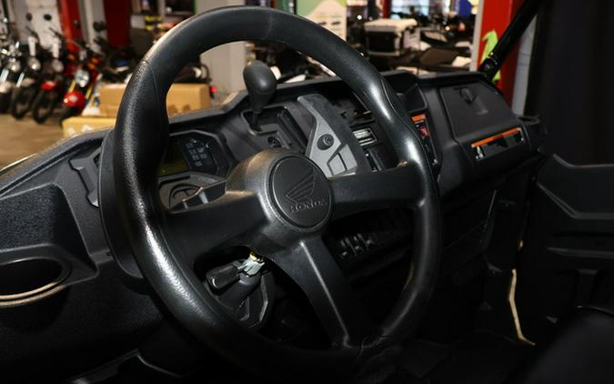 2025 Honda Pioneer 1000-6 Deluxe Crew
