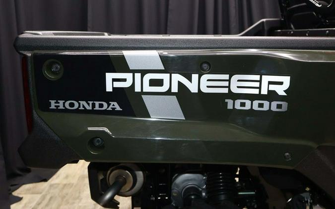 2025 Honda Pioneer 1000-6 Deluxe Crew