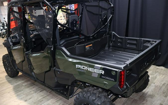 2025 Honda Pioneer 1000-6 Deluxe Crew