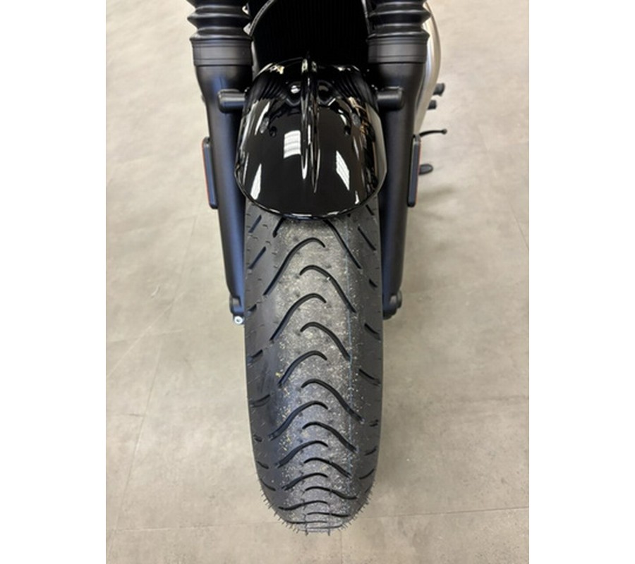 2026 Triumph Bonneville Bobber Jet Black