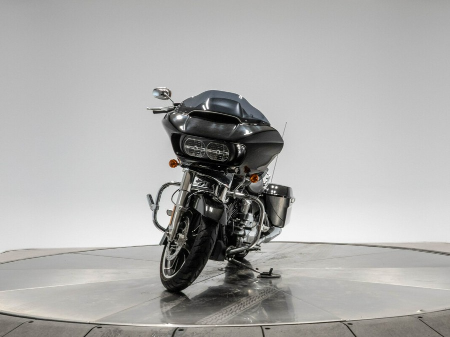 2022 HARLEY-DAVIDSON FLTRX ROAD GLIDE in Vivid Black