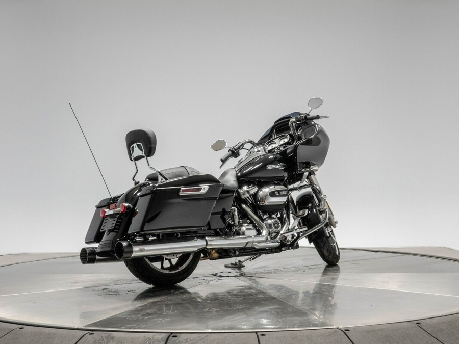 2022 HARLEY-DAVIDSON FLTRX ROAD GLIDE in Vivid Black
