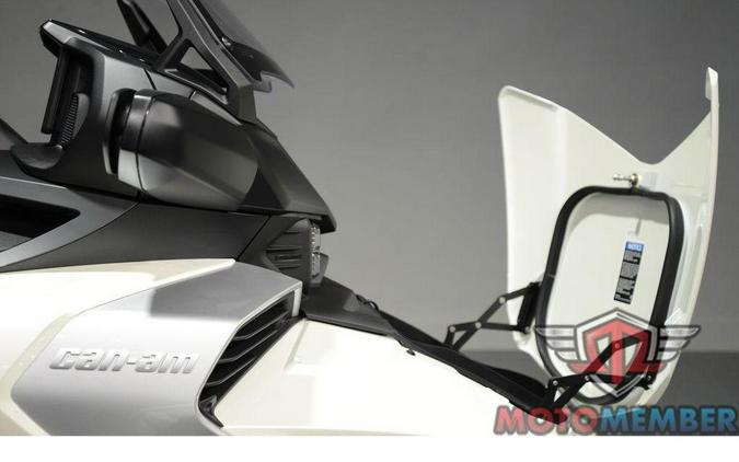 2026 Can-Am Spyder F3 Limited Platine