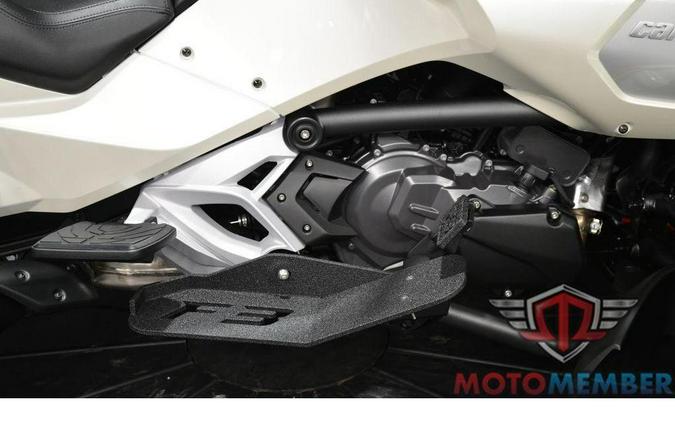 2026 Can-Am Spyder F3 Limited Platine