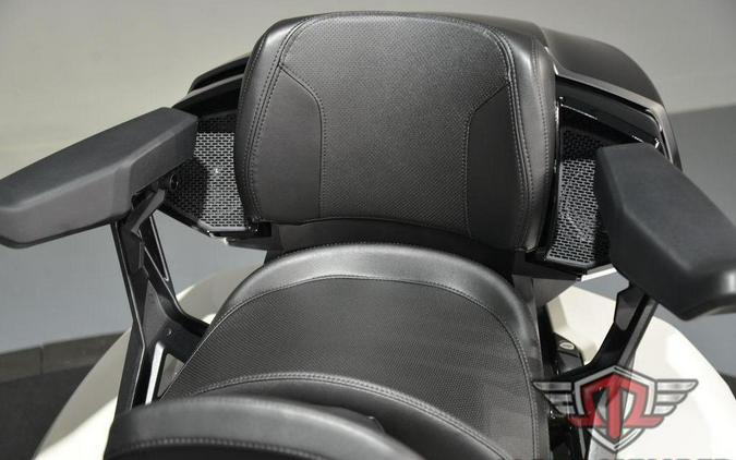 2026 Can-Am Spyder F3 Limited Platine