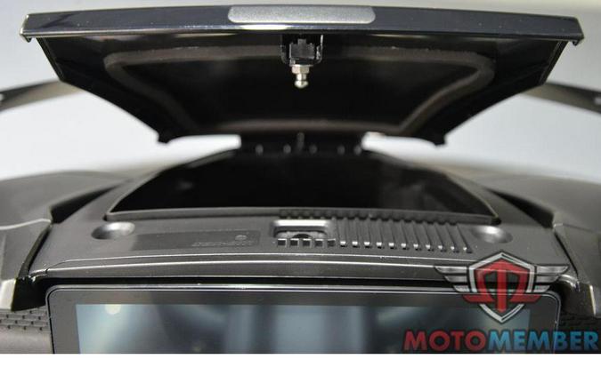2026 Can-Am Spyder F3 Limited Platine