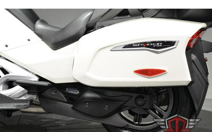 2026 Can-Am Spyder F3 Limited Platine