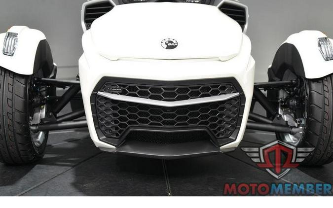 2026 Can-Am Spyder F3 Limited Platine