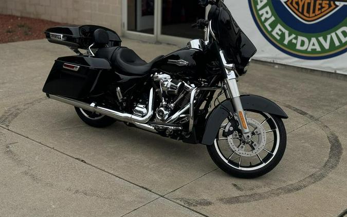 2021 Harley-Davidson® FLHX - Street Glide®