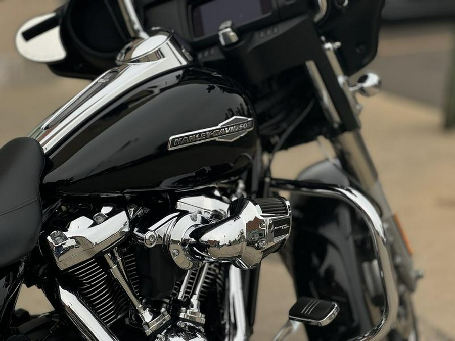 2021 Harley-Davidson® FLHX - Street Glide®