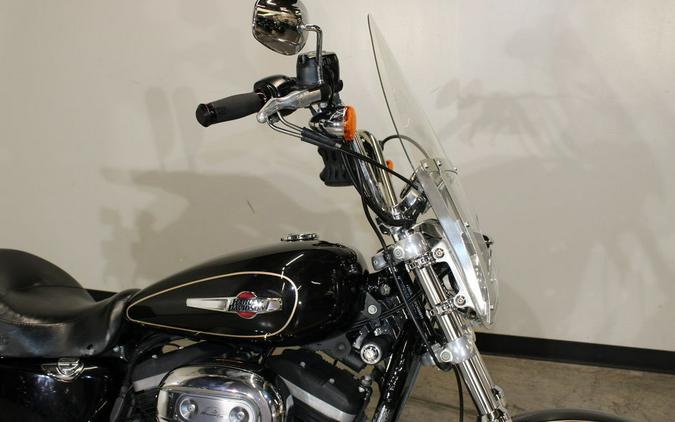 2015 Harley-Davidson® XL1200C - Sportster® 1200 Custom