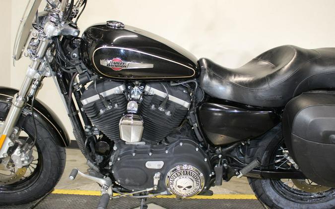 2015 Harley-Davidson® XL1200C - Sportster® 1200 Custom