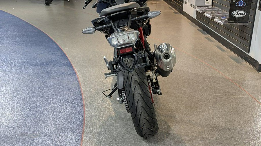 2025 BMW G 310 R Style Passion