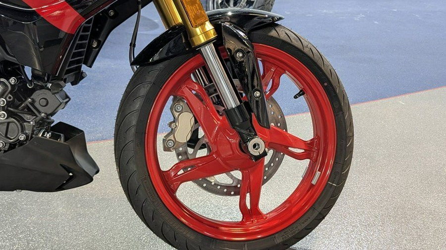 2025 BMW G 310 R Style Passion