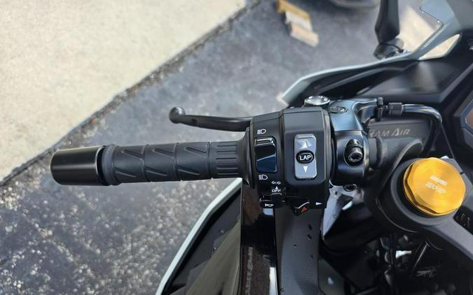 2026 Kawasaki Ninja® ZX™-4RR ABS