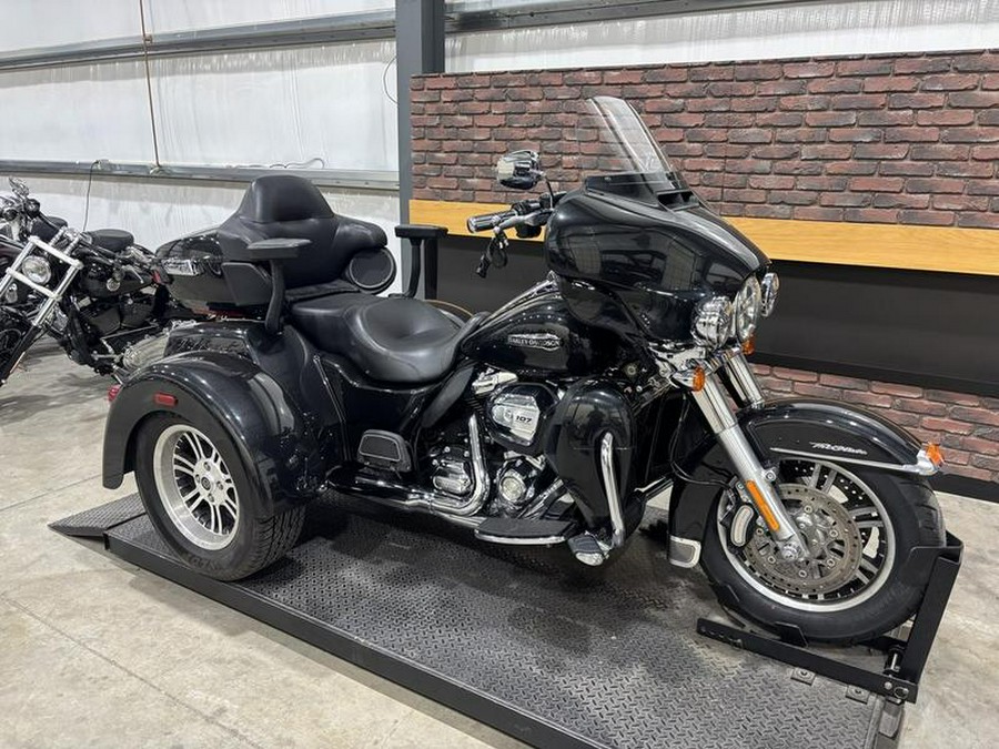 2018 Harley-Davidson® FLHTCUTG - Tri Glide® Ultra