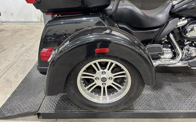 2018 Harley-Davidson® FLHTCUTG - Tri Glide® Ultra