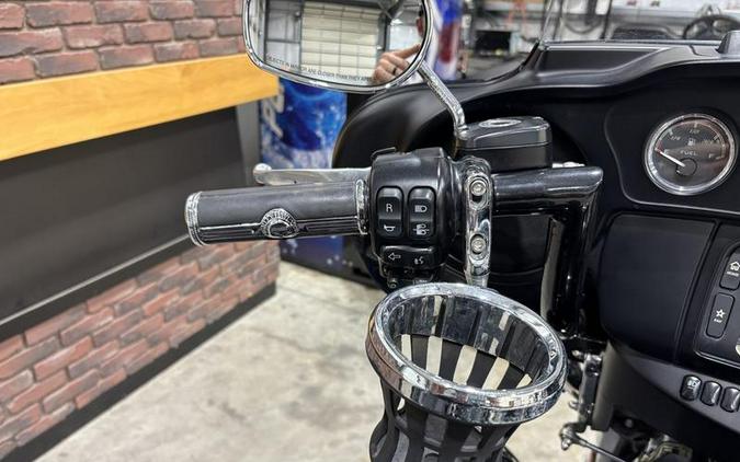 2018 Harley-Davidson® FLHTCUTG - Tri Glide® Ultra