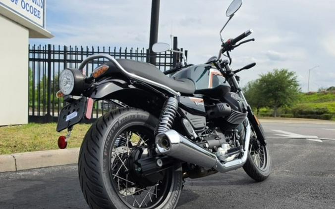 2026 MOTO GUZZI V7 Special NERO SMERALDO