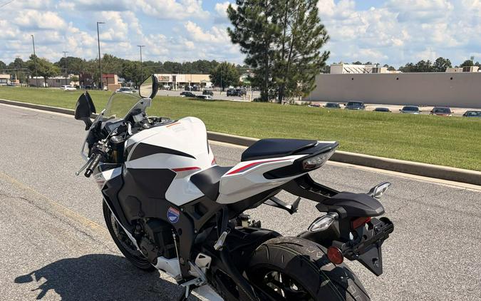 2026 Honda CBR1000RR Base