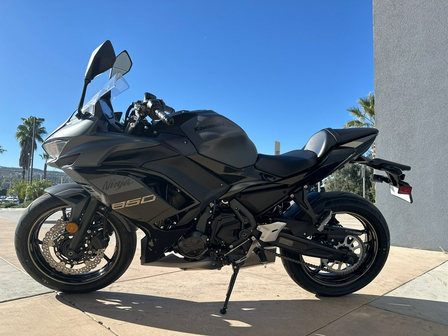 2024 KAWASAKI NINJA 650