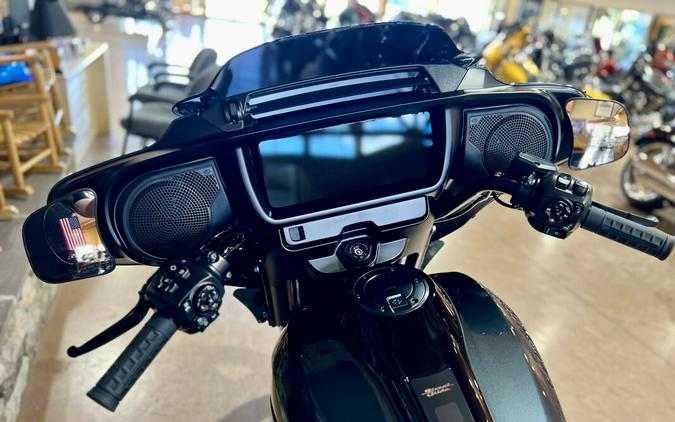 2025 FLHX - Street Glide