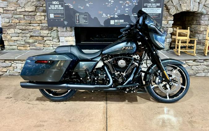 2025 FLHX - Street Glide