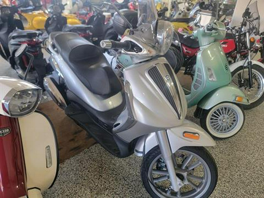 2008 Piaggio BV 250