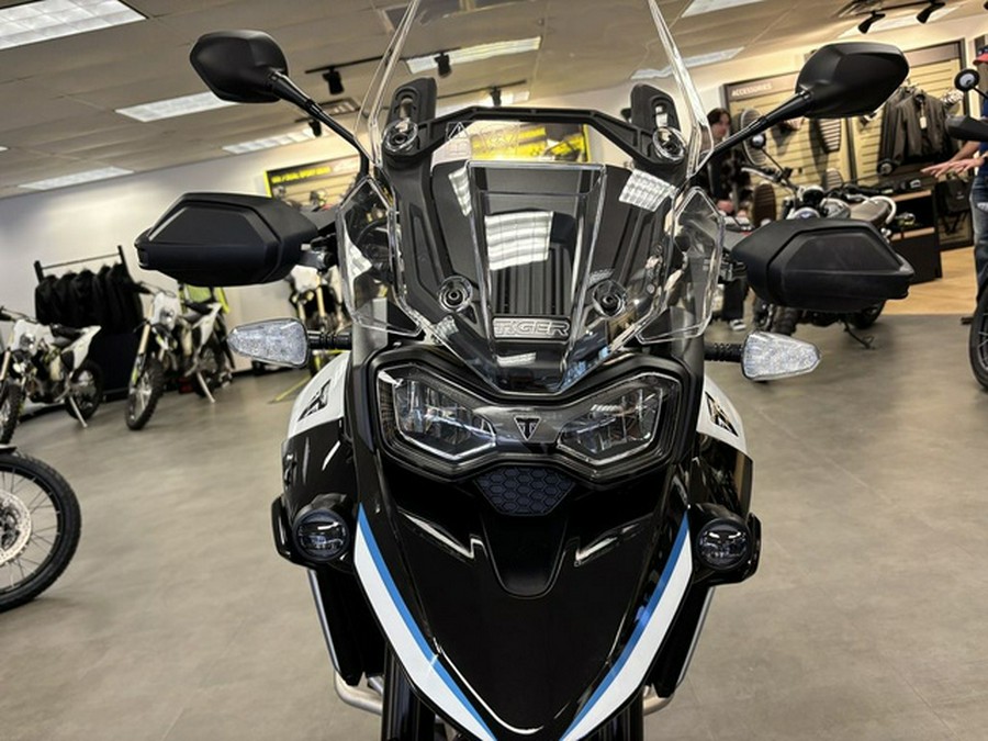 2026 Triumph Tiger 900 Alpine Edition