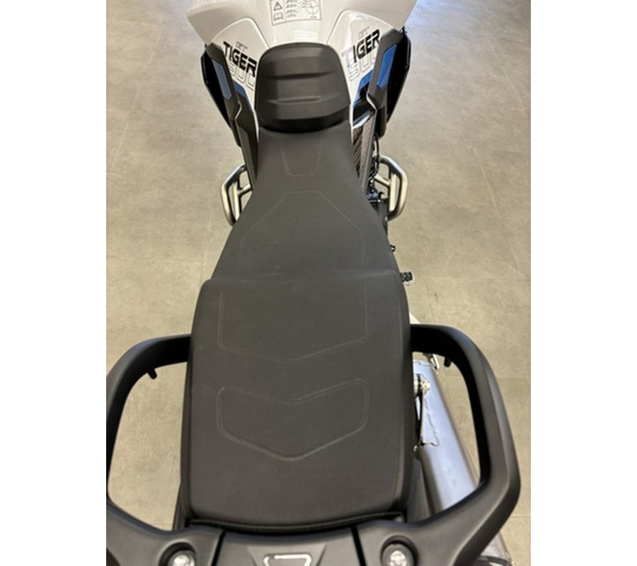 2026 Triumph Tiger 900 Alpine Edition