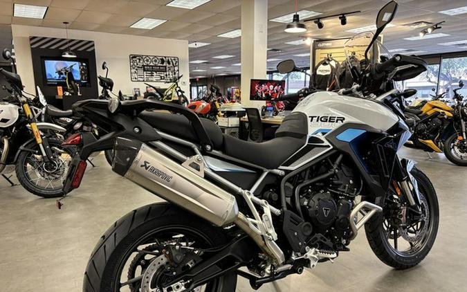 2026 Triumph Tiger 900 Alpine Edition