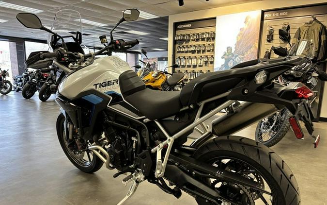 2026 Triumph Tiger 900 Alpine Edition