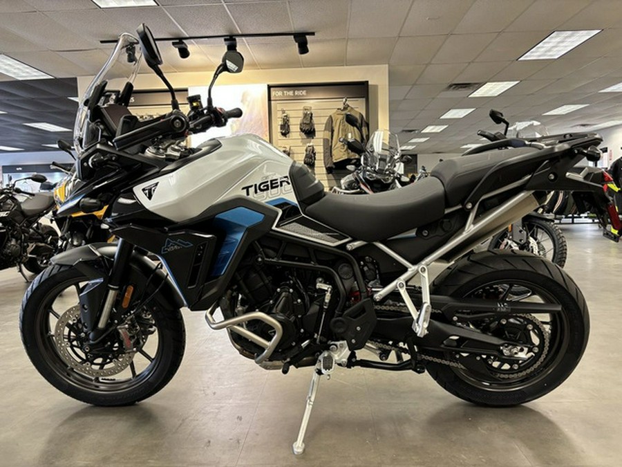 2026 Triumph Tiger 900 Alpine Edition
