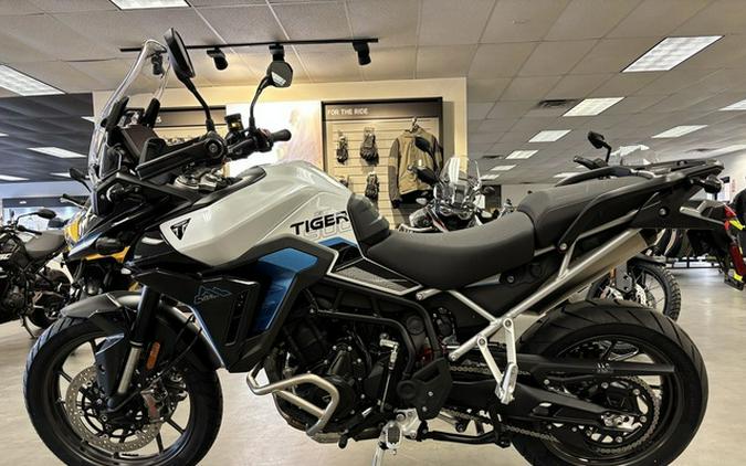 2026 Triumph Tiger 900 Alpine Edition