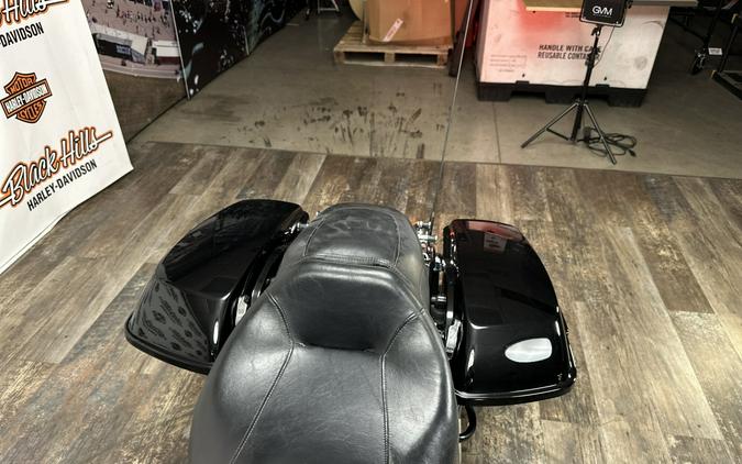 2016 Harley-Davidson® Street Glide® Special Black Denim