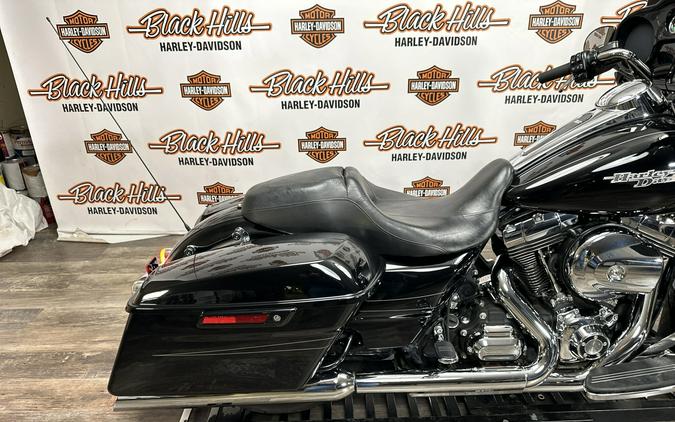 2016 Harley-Davidson® Street Glide® Special Black Denim