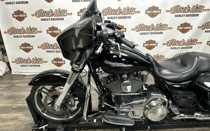 2016 Harley-Davidson® Street Glide® Special Black Denim