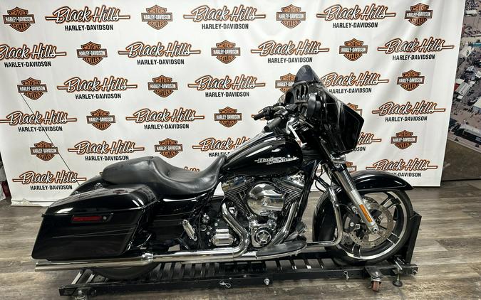 2016 Harley-Davidson® Street Glide® Special Black Denim