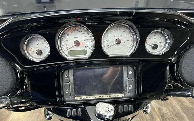 2016 Harley-Davidson® Street Glide® Special Black Denim