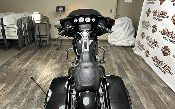 2016 Harley-Davidson® Street Glide® Special Black Denim