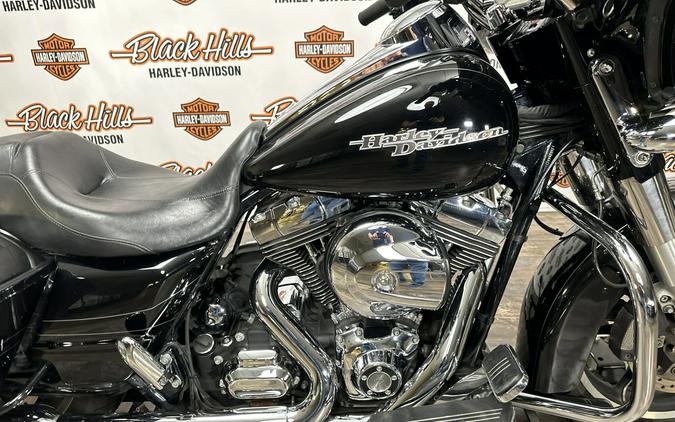 2016 Harley-Davidson® Street Glide® Special Black Denim