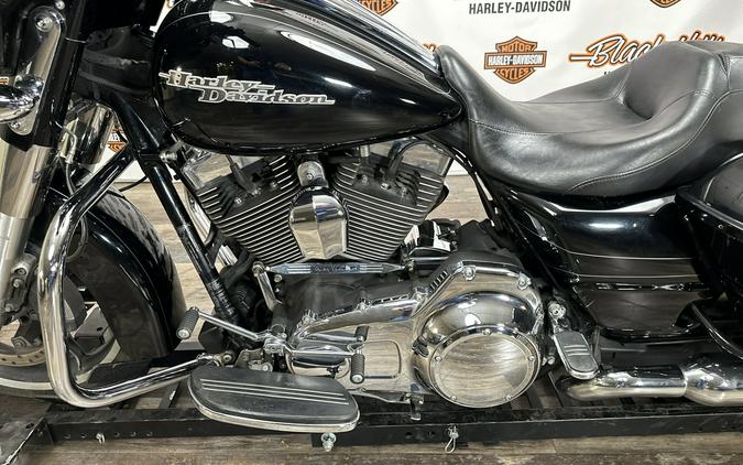 2016 Harley-Davidson® Street Glide® Special Black Denim