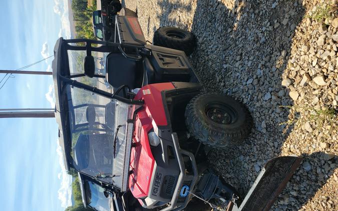 2009 POLARIS 4X4,700 EFI, SOLAR RED Solar Red - UU5436