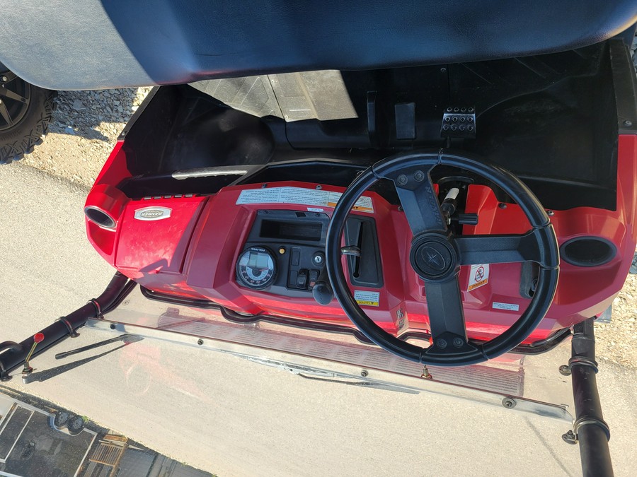 2009 POLARIS 4X4,700 EFI, SOLAR RED Solar Red - UU5436