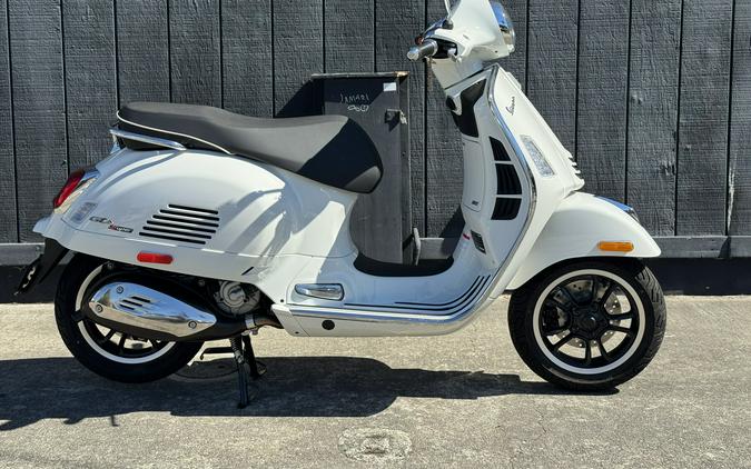 2027 Vespa GTS 310 Super