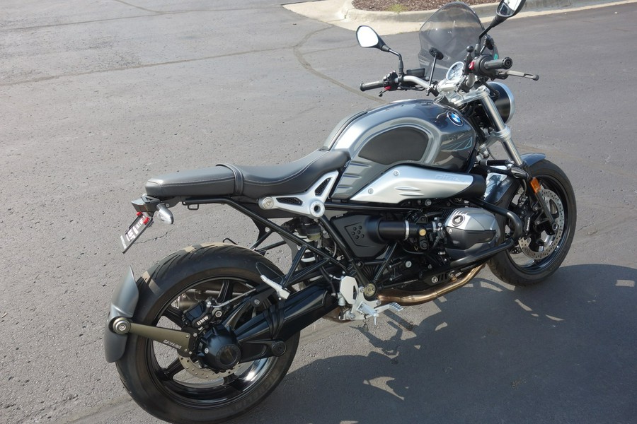 2021 BMW RnineT Pure